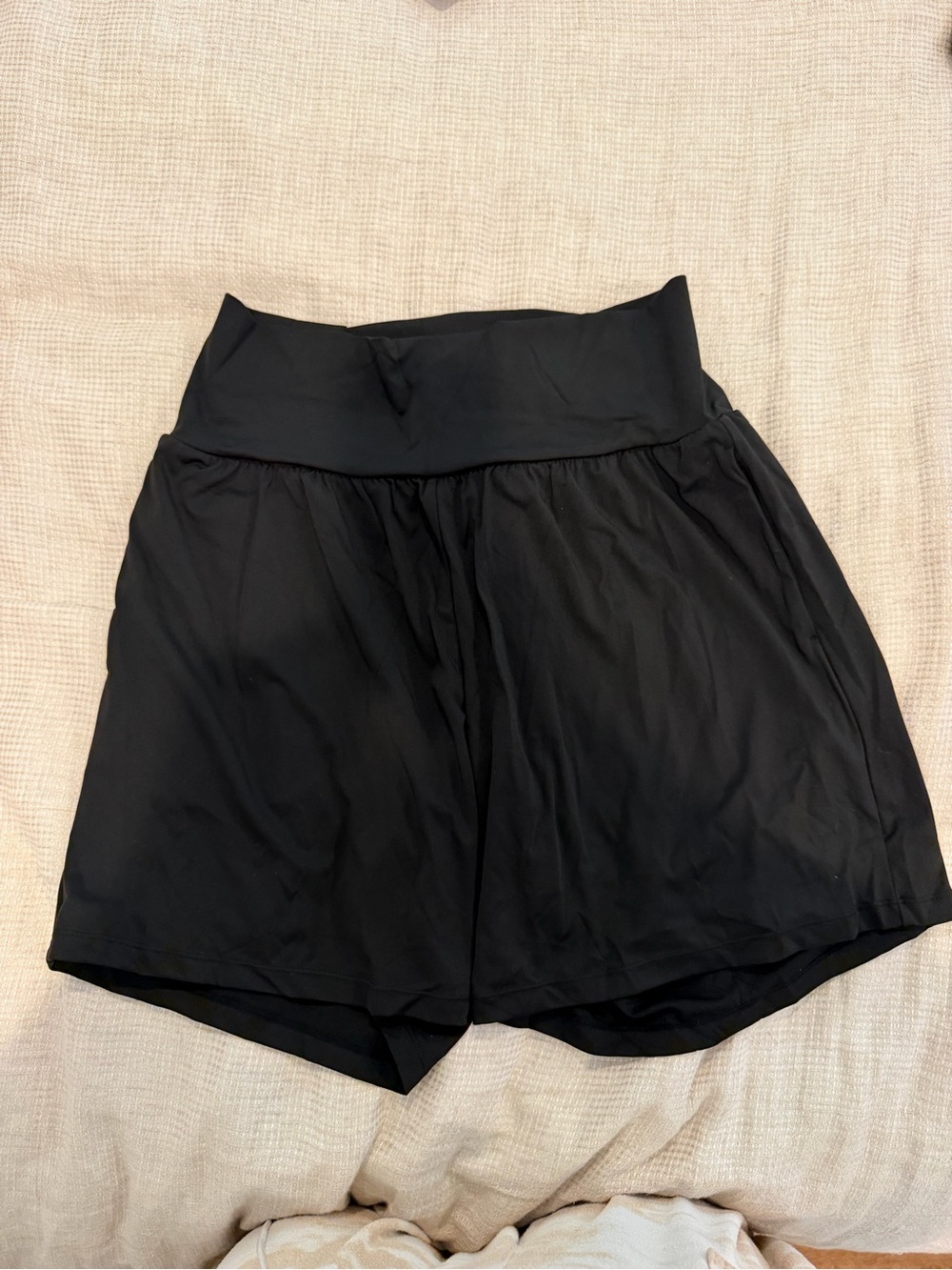 HALARA Black SoftlyZero™ XL shorts - Picture 3 of 3
